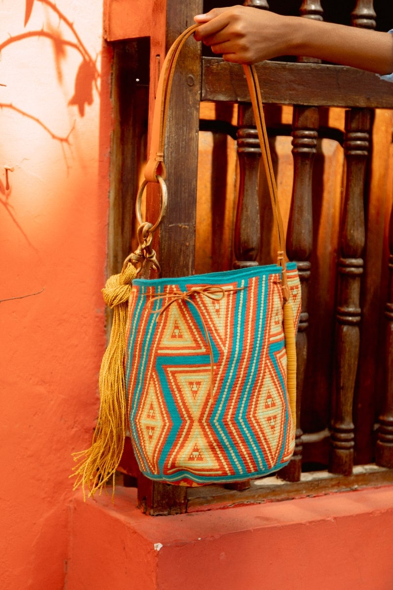 Hand-woven, handcrafted handbags made for you.